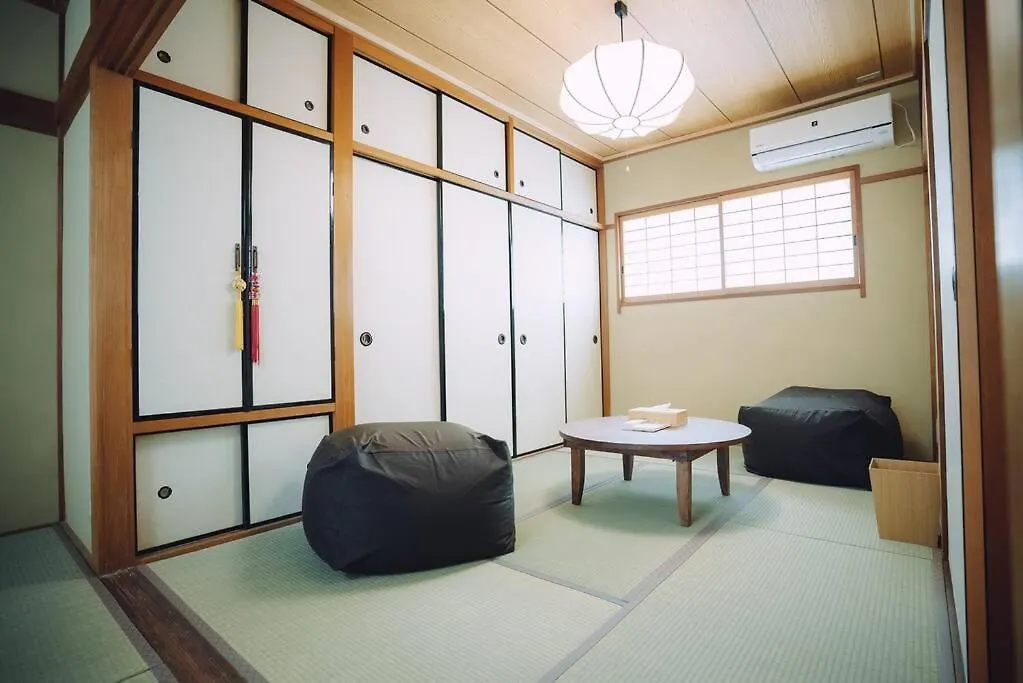 Casa vacanze Tasonegrandstayosaka 梅田東同心1